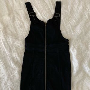 Free people black jumper size 2